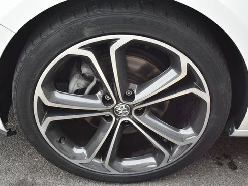 Used 2017 Buick Cascada Premium image 39