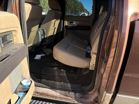 Used 2011 Ford F150 Lariat w/ Lariat Chrome Pkg image 18