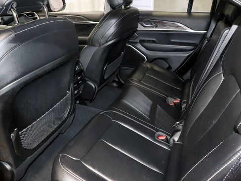 Used 2022 Jeep Grand Cherokee Limited 4xe image 21