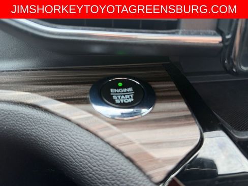 Used 2021 Ford Explorer Limited w/ Equipment Group 301A image 29