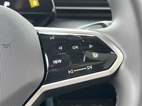 New 2025 Volkswagen ID. Buzz Pro S Plus image 19