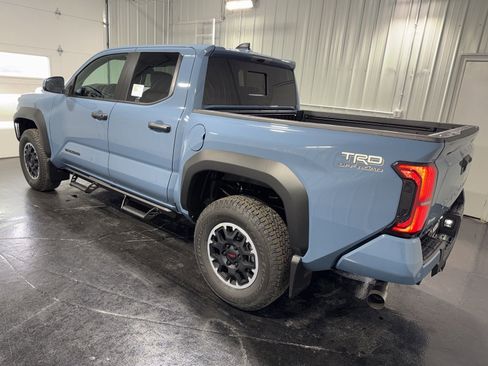 New 2026 Toyota Tacoma TRD Off-Road w/ TRD Off Road Upgrade Package AWD/4WD image 2