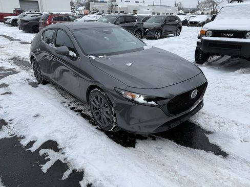 Used 2025 MAZDA MAZDA3 s image 4