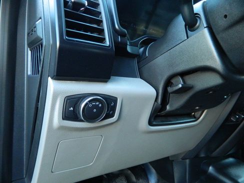 Used 2015 Ford F150 XL w/ Equipment Group 101A Mid image 17