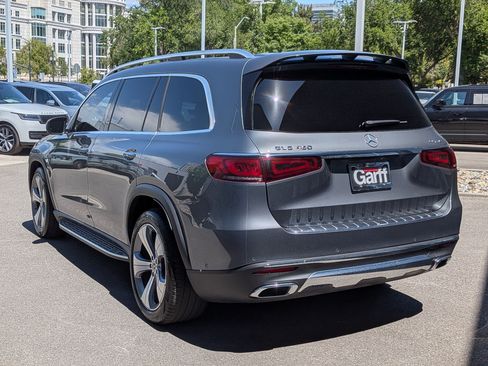 Used 2021 Mercedes-Benz GLS 450 4MATIC image 5