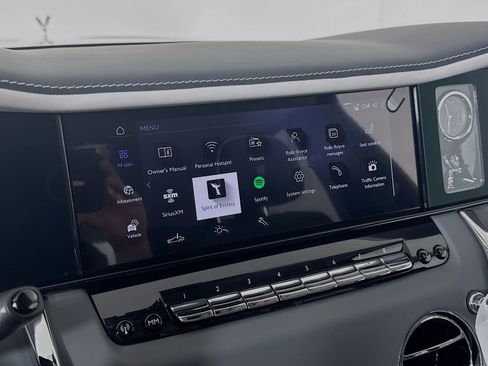 New 2026 Rolls-Royce Cullinan AWD/4WD image 14