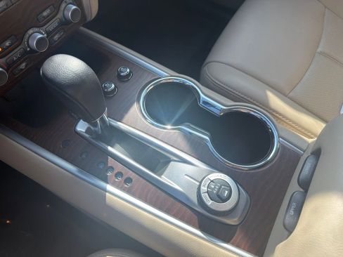 Used 2017 Nissan Pathfinder Platinum w/ Cargo Package image 29