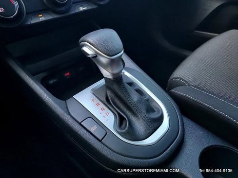 Used 2024 Kia Forte LXS image 37