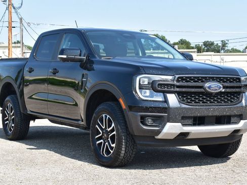 Certified 2025 Ford Ranger Lariat AWD/4WD image 3