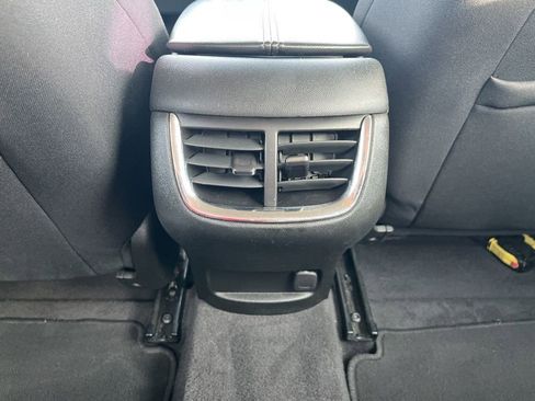 Used 2022 Chevrolet Malibu LT image 30