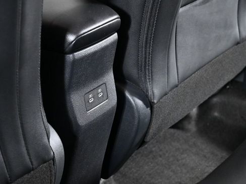 Certified 2025 Nissan Kicks SR AWD/4WD image 33