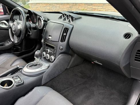 Used 2014 Nissan 370Z Touring w/ Sport Package RWD image 27