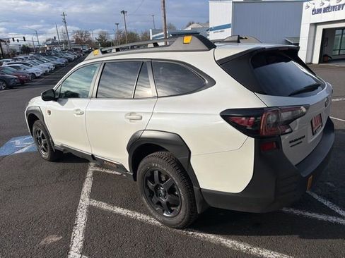 Used 2025 Subaru Outback Wilderness w/ Wilderness Package image 6