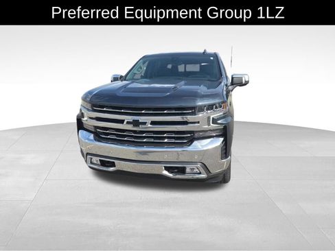 Used 2021 Chevrolet Silverado 1500 LTZ w/ Technology Package AWD/4WD image 11