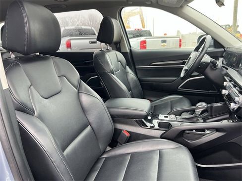 Certified 2025 Kia Telluride S image 26