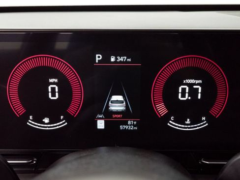Used 2025 Hyundai Kona SEL FWD image 14
