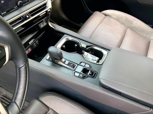 Used 2024 Lexus RX 350 AWD w/ Convenience Package image 17