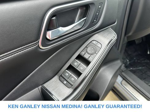 Used 2021 Nissan Rogue Platinum AWD/4WD image 38