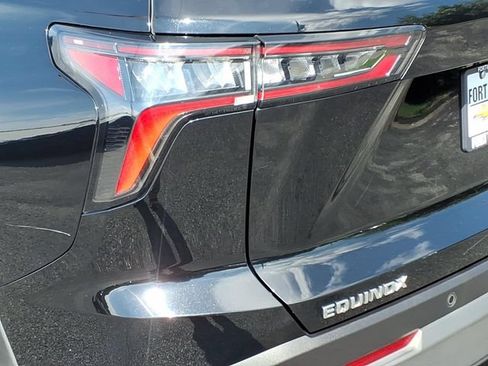 Used 2025 Chevrolet Equinox LT w/ Convenience Package II FWD image 24