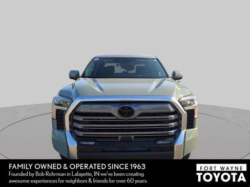 Used 2024 Toyota Tundra Limited AWD/4WD image 8