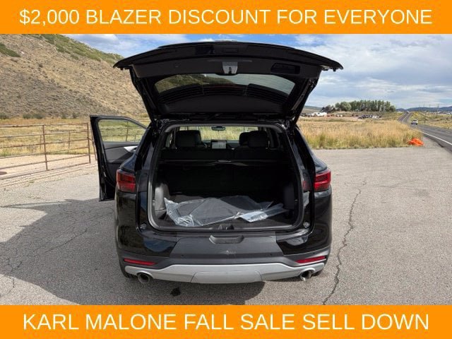 New 2026 Chevrolet Blazer LT w/ Sound & Technology Package AWD/4WD image 32