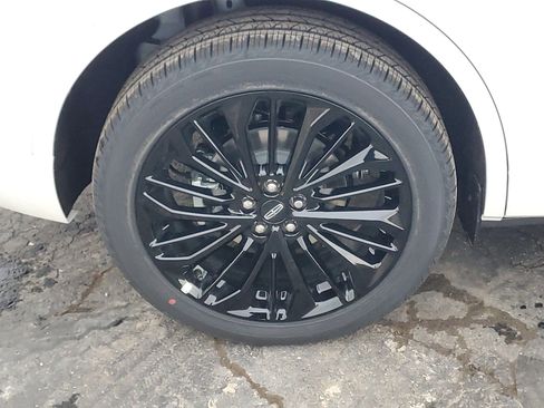 New 2026 Lincoln Corsair Reserve w/ Jet Appearance Package image 5