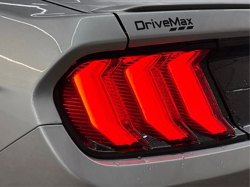 Used 2020 Ford Mustang Premium image 33