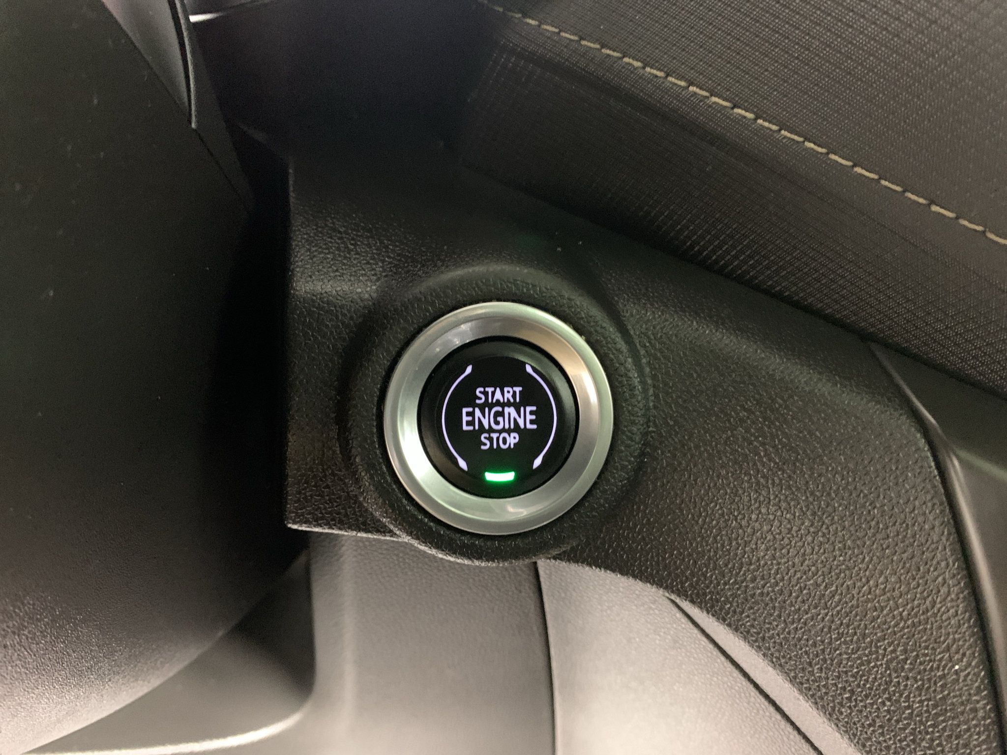 Used 2021 Chevrolet TrailBlazer ACTIV w/ Sun and Liftgate Package FWD image 17