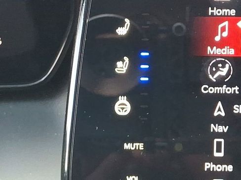 Used 2024 Dodge Charger R/T w/ Plus Group image 31