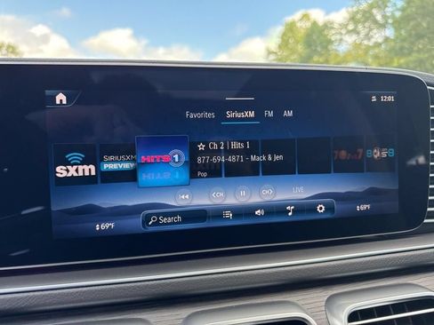 Used 2026 Mercedes-Benz GLS 450 4MATIC image 28