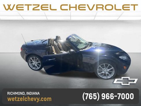 Used 2011 MAZDA MX-5 Miata Grand Touring w/ Premium Pkg RWD image 1