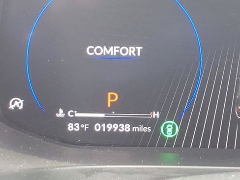 Used 2023 Acura MDX SH-AWD image 12