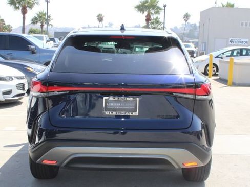 Certified 2025 Lexus RX 350 Premium w/ Convenience Package FWD image 20