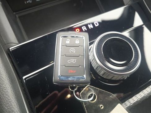 Certified 2024 Jeep Grand Cherokee Laredo X w/ Luxury Tech Group I image 32