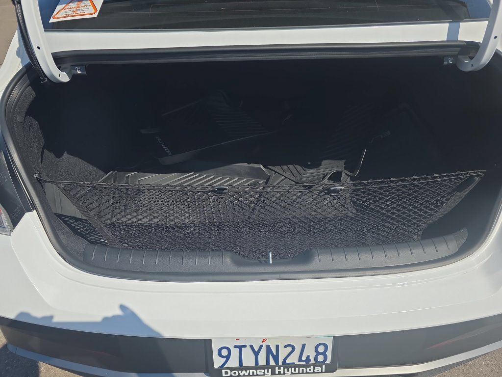 Used 2025 Hyundai Elantra Sport w/ Cargo Package FWD image 20
