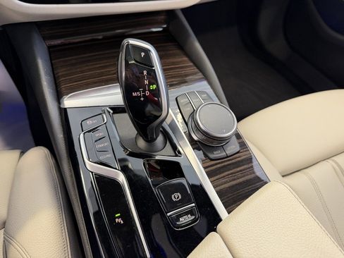 Used 2023 BMW 540i xDrive w/ Convenience Package image 31