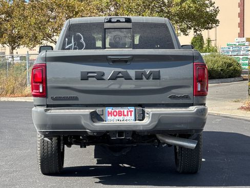 New 2026 RAM 2500 Laramie AWD/4WD image 4