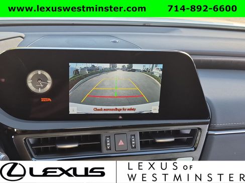 Used 2025 Lexus ES 300h w/ Premium Package FWD image 21
