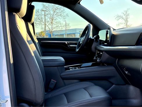 Used 2025 Chevrolet Tahoe LT w/ Comfort Package image 10