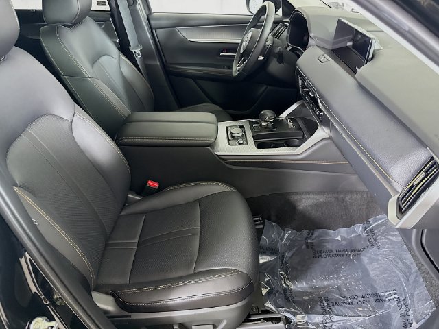 Used 2025 MAZDA CX-90 Plug-In Hybrid w/ Preferred AWD/4WD image 27
