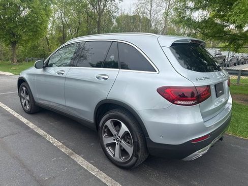 Certified 2022 Mercedes-Benz GLC 300 4MATIC image 2