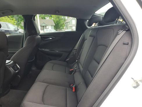 Used 2023 Chevrolet Malibu LT FWD image 10