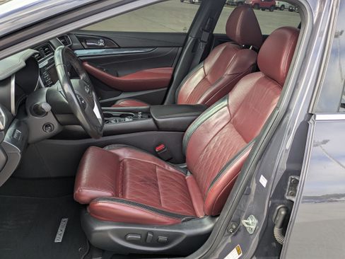 Used 2021 Nissan Maxima Platinum w/ 40th Anniversary Package FWD image 10