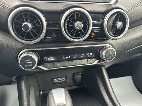 Used 2023 Nissan Sentra SR w/ Electronics Package image 18