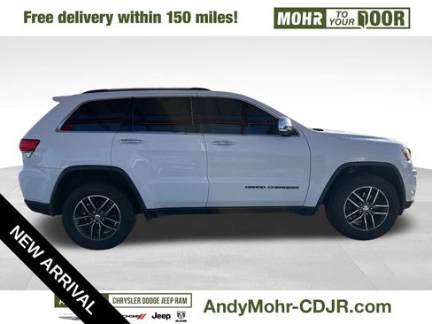 Used 2017 Jeep Grand Cherokee Limited image 8
