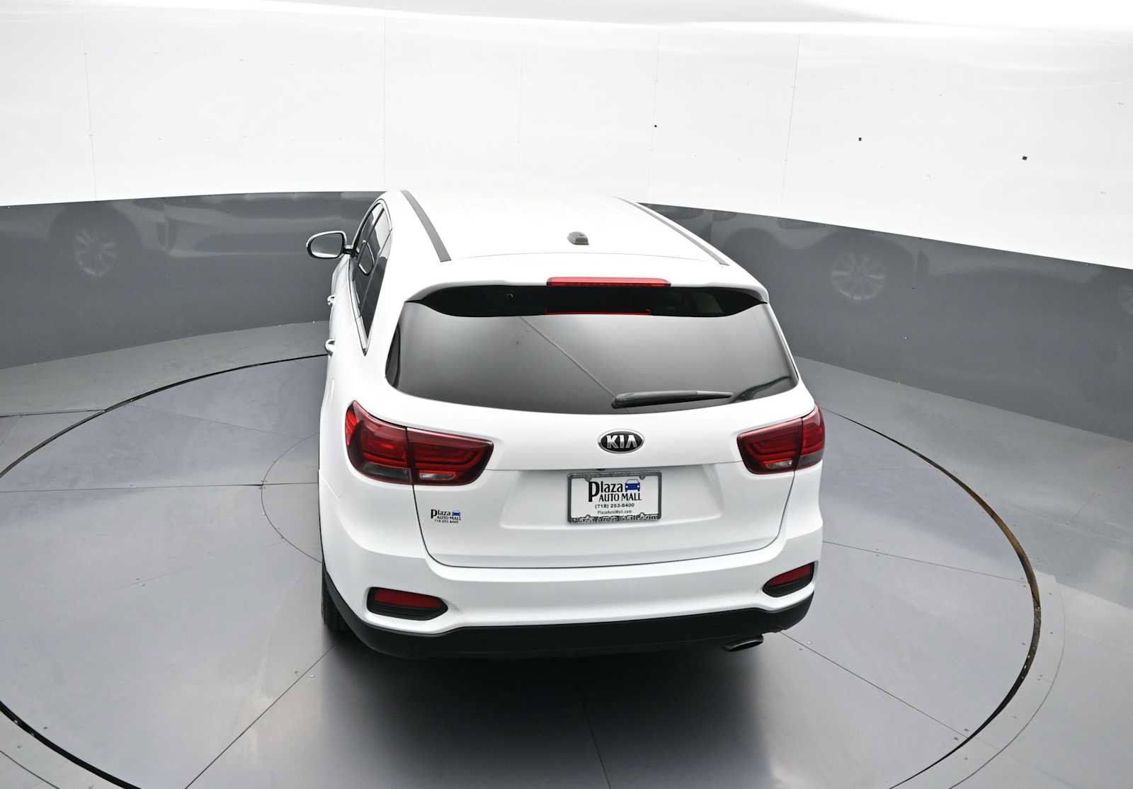 Used 2020 Kia Sorento FWD V6 image 38