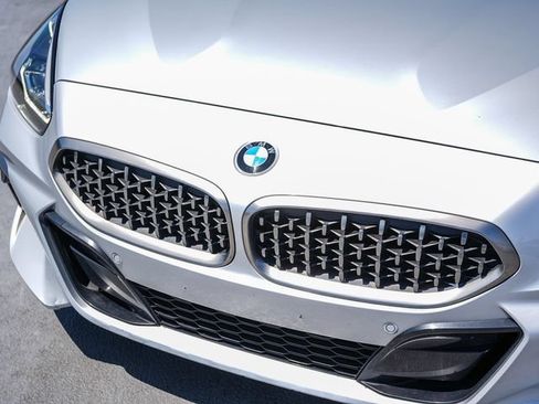 Used 2020 BMW Z4 M40i w/ Executive Package RWD image 9