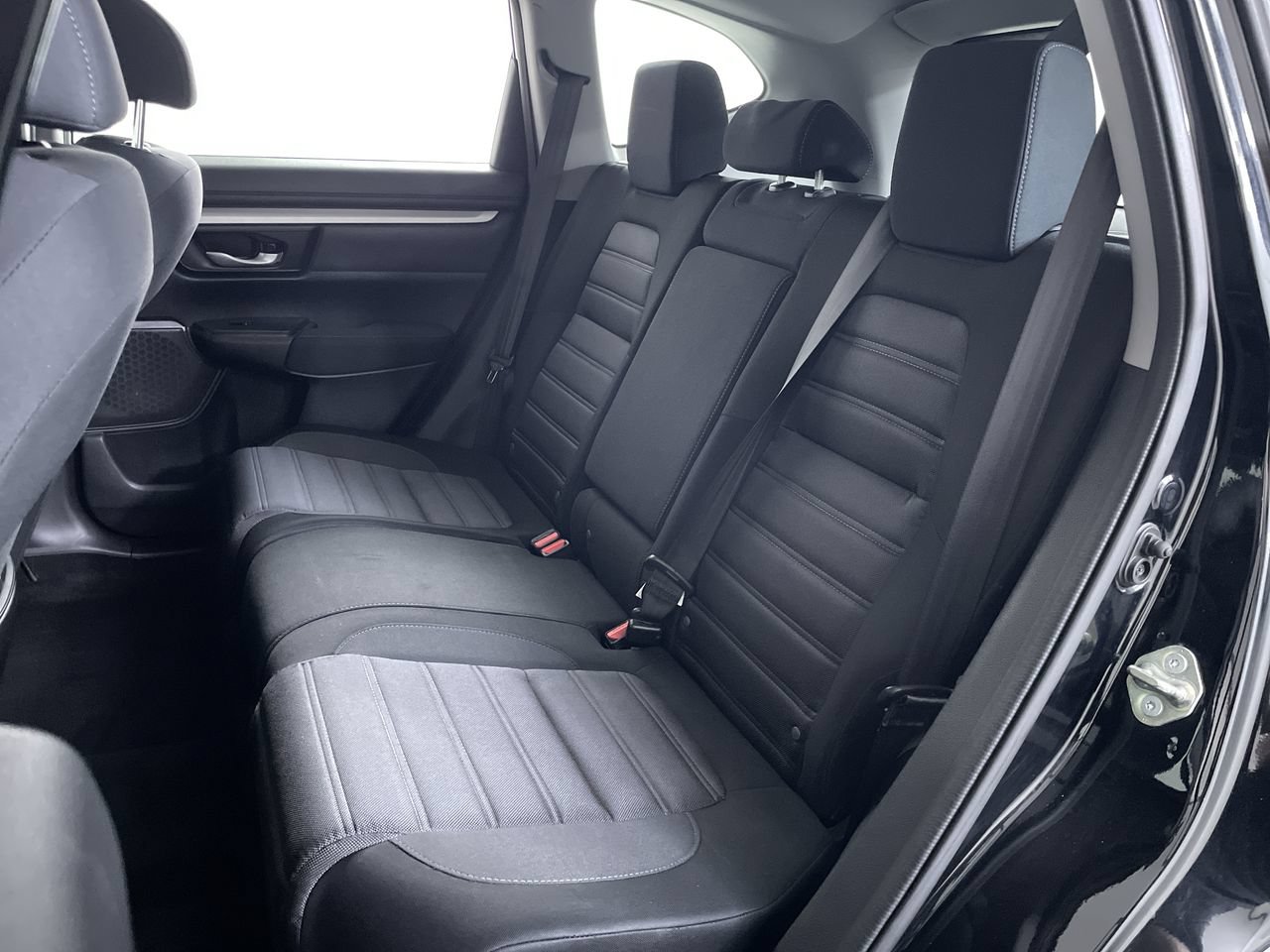 Used 2018 Honda CR-V LX image 21