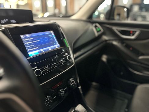 Used 2021 Subaru Forester image 22