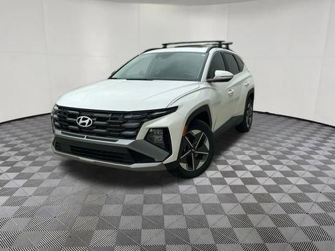 Used 2025 Hyundai Tucson SEL AWD/4WD image 7